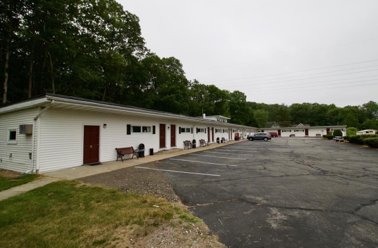 Oakdell Motel Waterford Ct Екстериор снимка