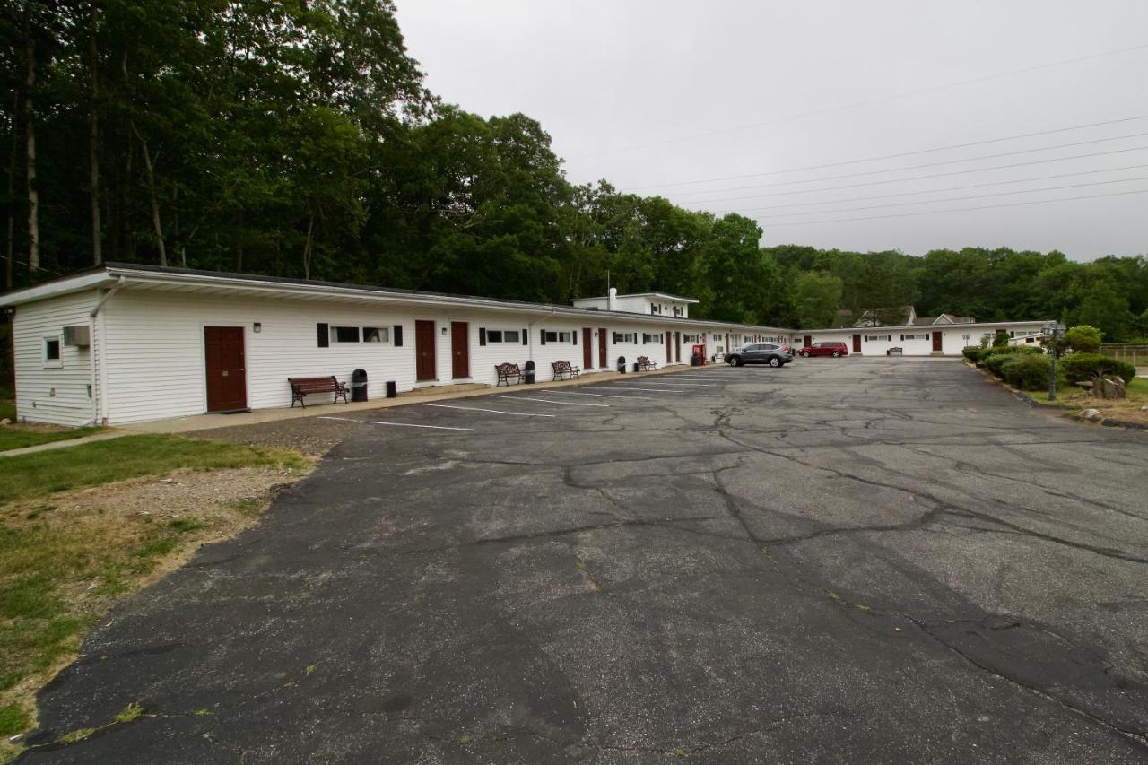 Oakdell Motel Waterford Ct Екстериор снимка