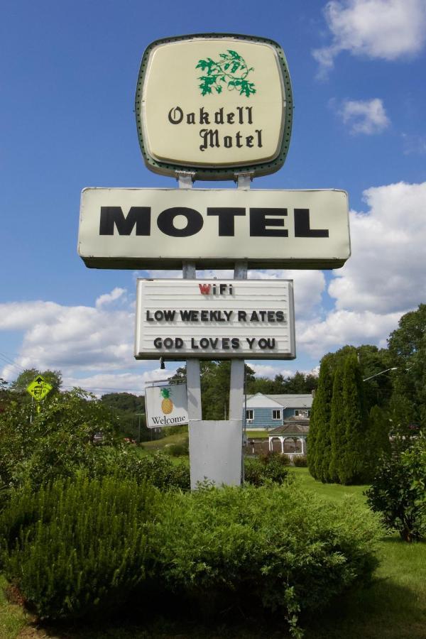Oakdell Motel Waterford Ct Екстериор снимка