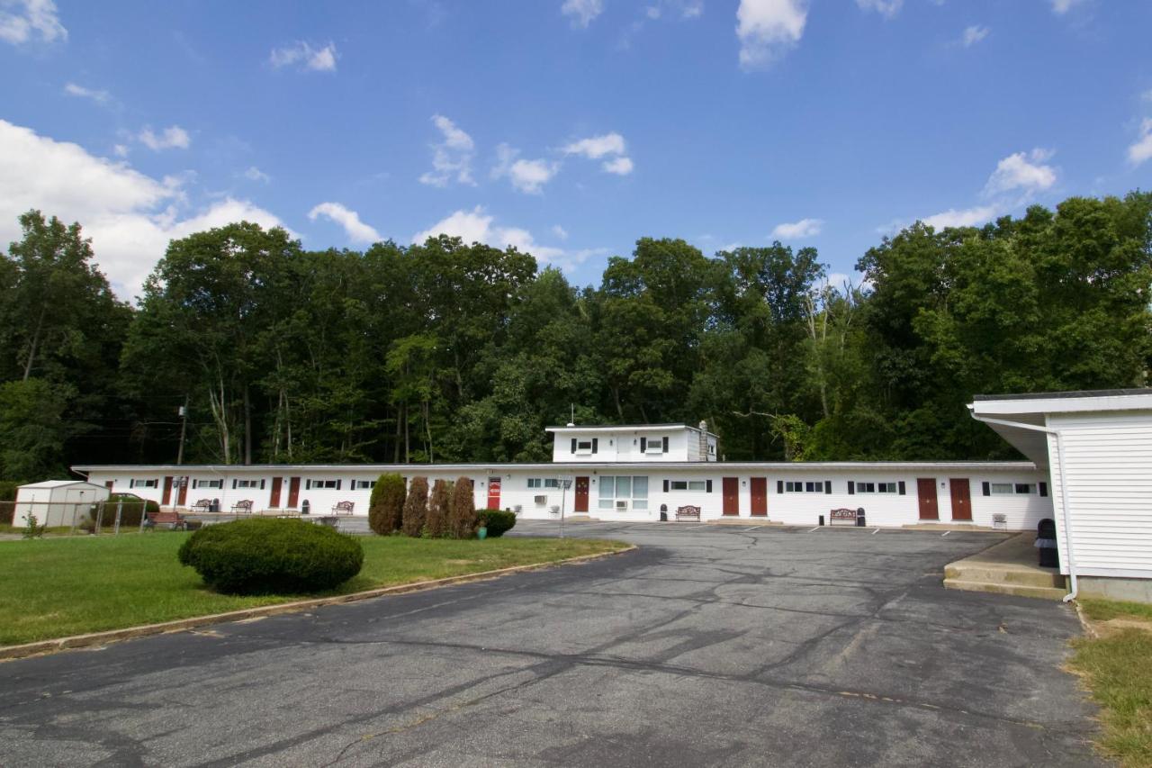 Oakdell Motel Waterford Ct Екстериор снимка