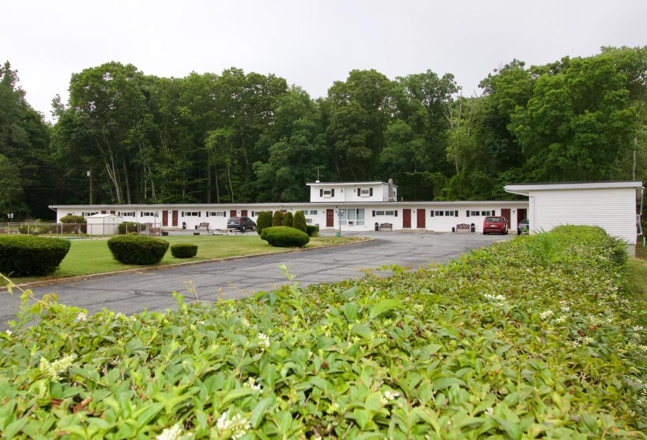 Oakdell Motel Waterford Ct Екстериор снимка